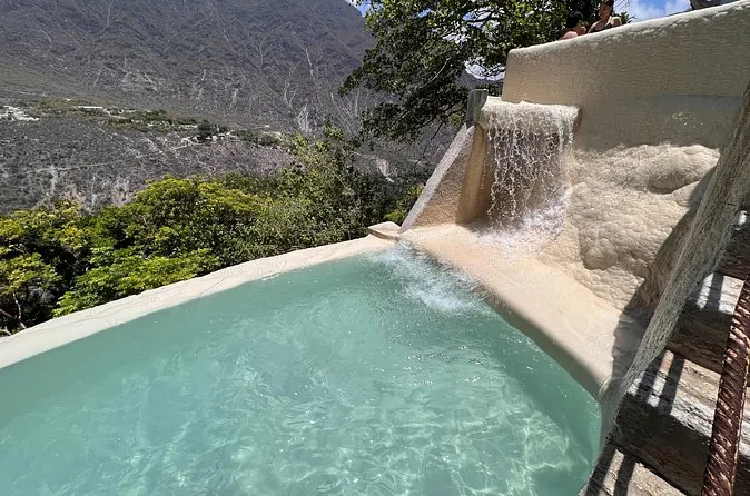 Privater Tolantongo-Tag mit Hotelabholung